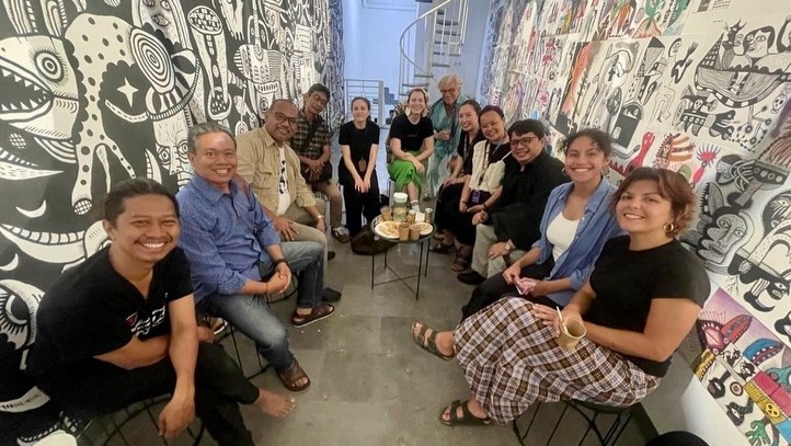Artists and guests in conversation at Eleven Gallery